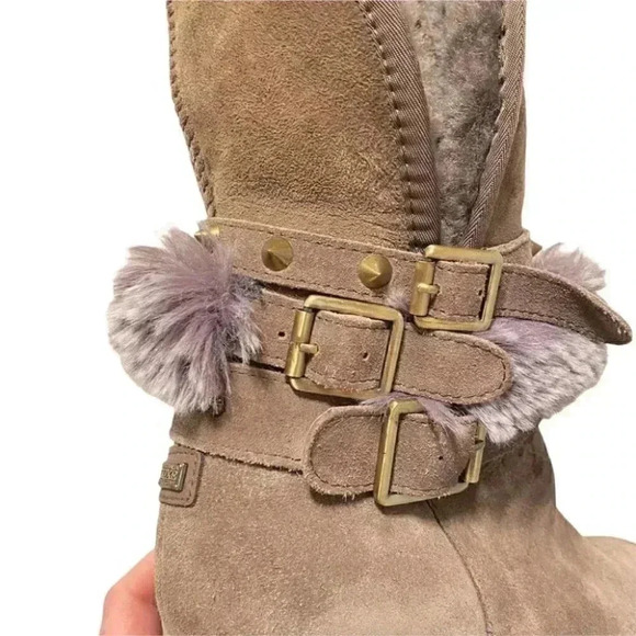 Australia Luxe Hatchet Wedge Suede Shearling Faux Rabbit Fur Boot Size: 8 - Picture 3 of 12